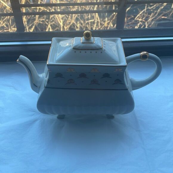 ❤️The Met Collaboration Teapot…simply Gorgeous! - Picture 10 of 12